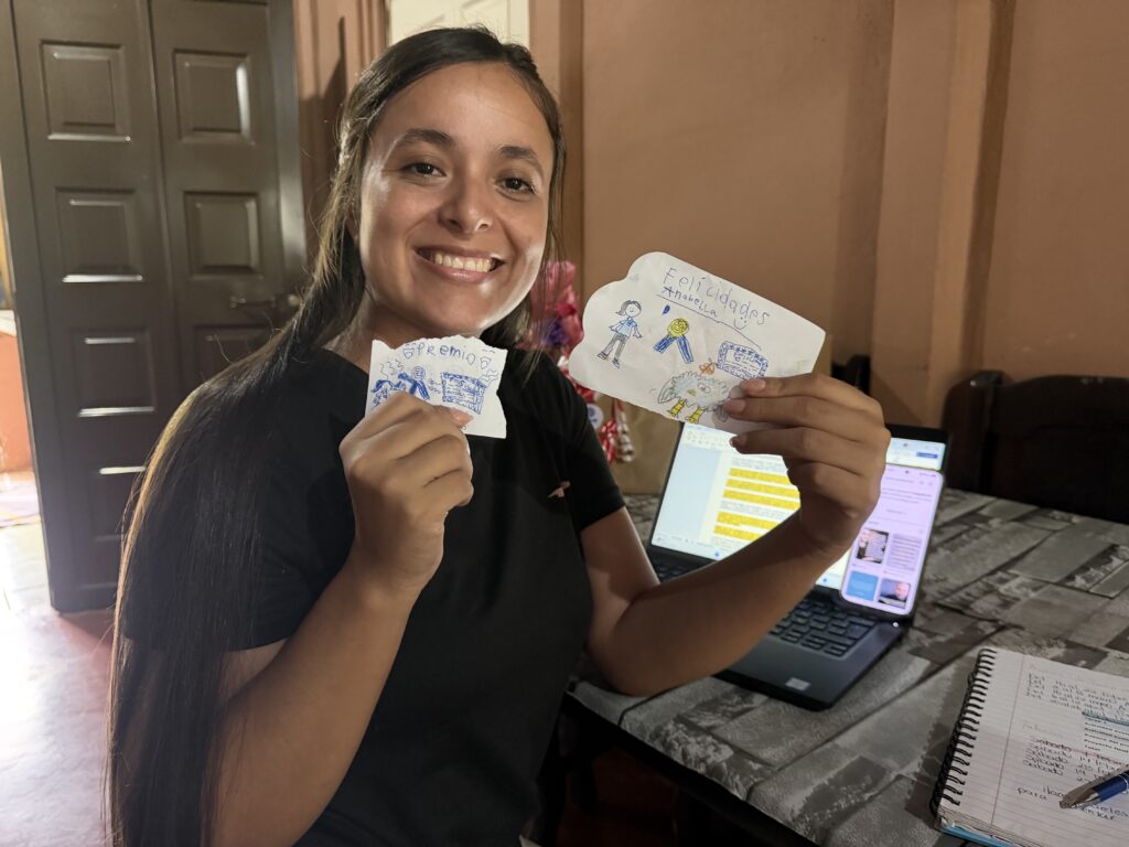 Desde Los Chiles, Anabella Escalante convirtió sus “pasos de fe” en una historia de excelencia académica que ahora será reconocida a nivel centroamericano. 